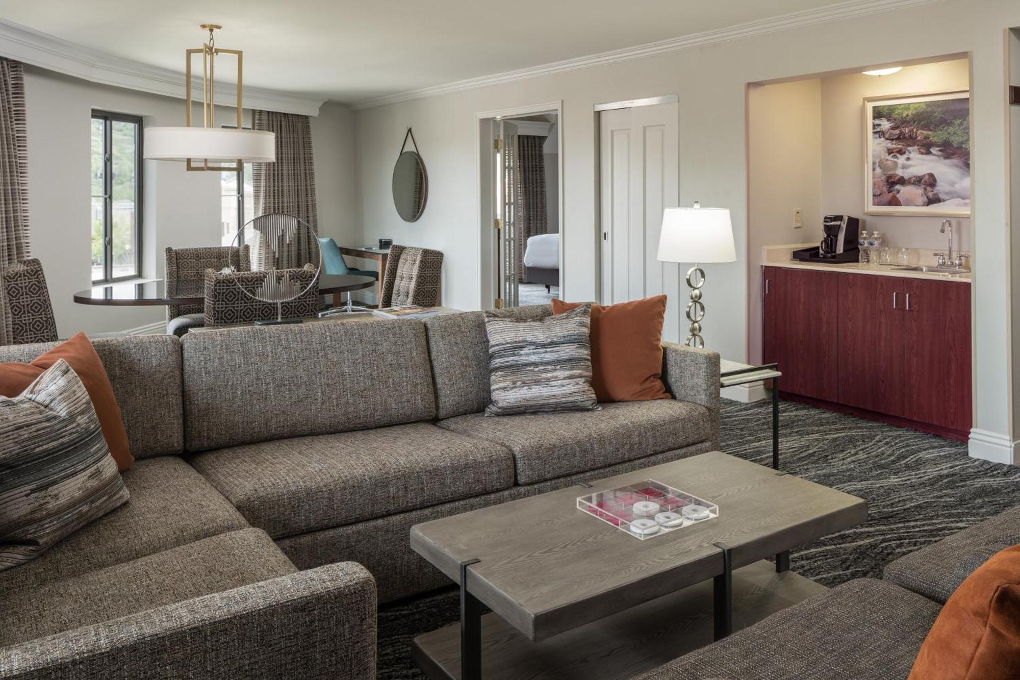 Sheraton Парк Сити Екстериор снимка